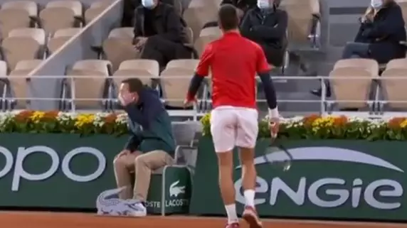 Novak Djokovic Hits Line Judge In Face At French Open