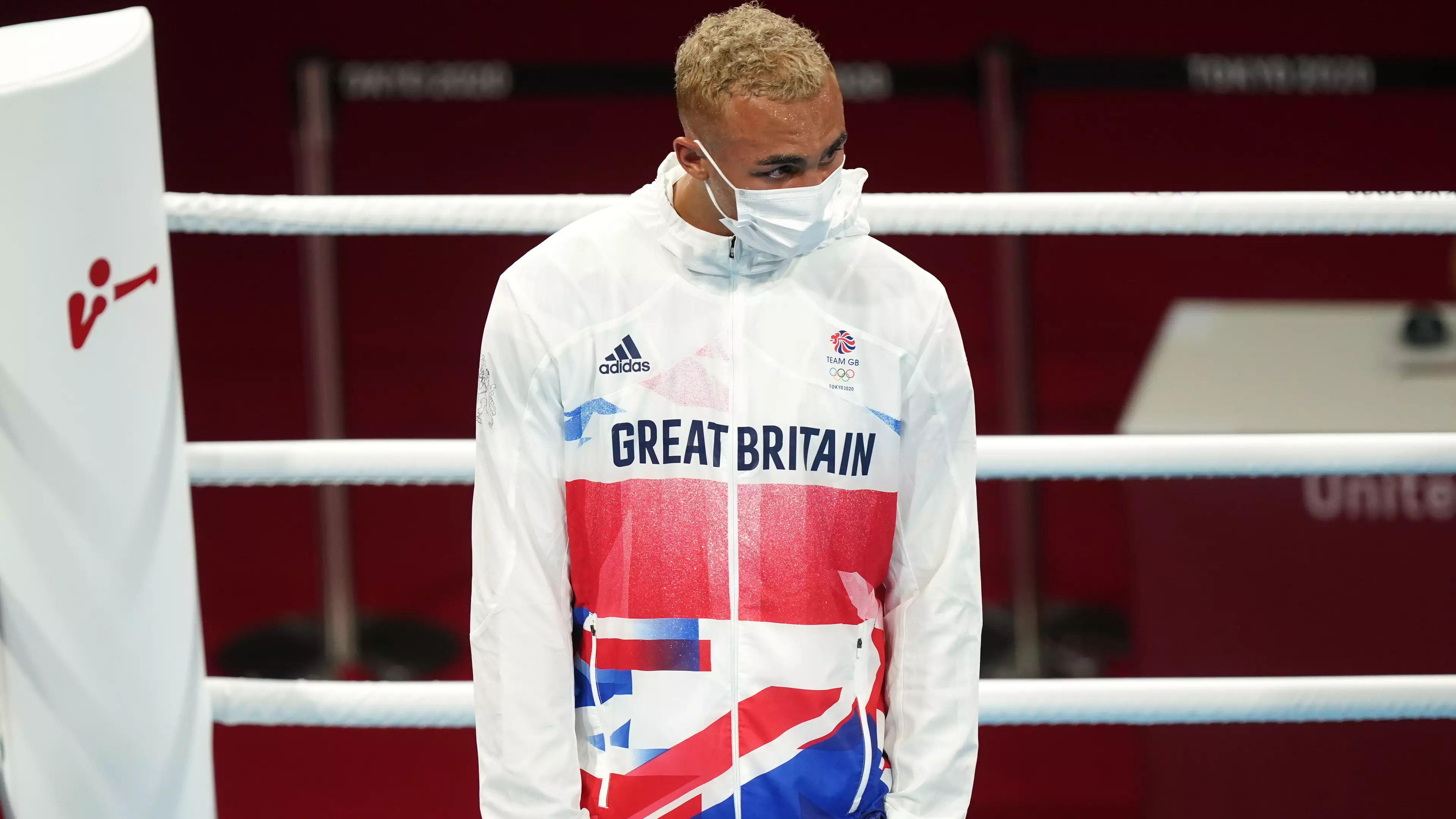Olympic Boxer Ben Whittaker Refuses To Wear Silver Medal On Podium