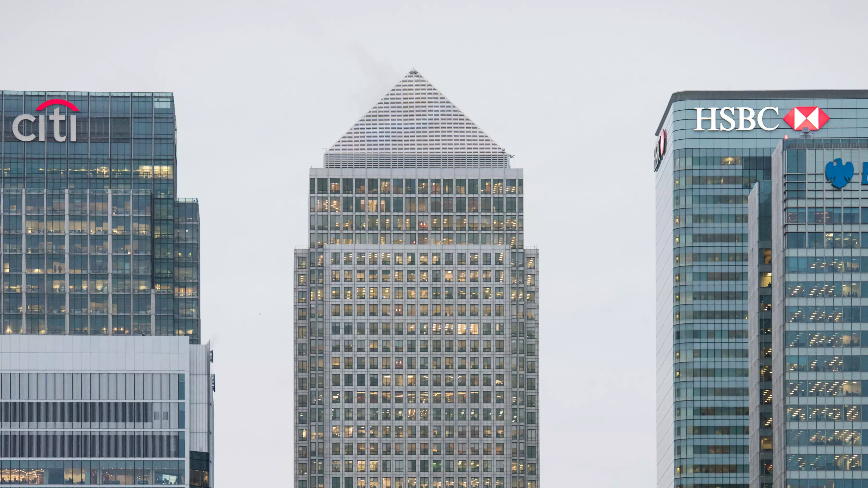 BREAKING: 300 Office Workers Sent Home From London's Canary Wharf