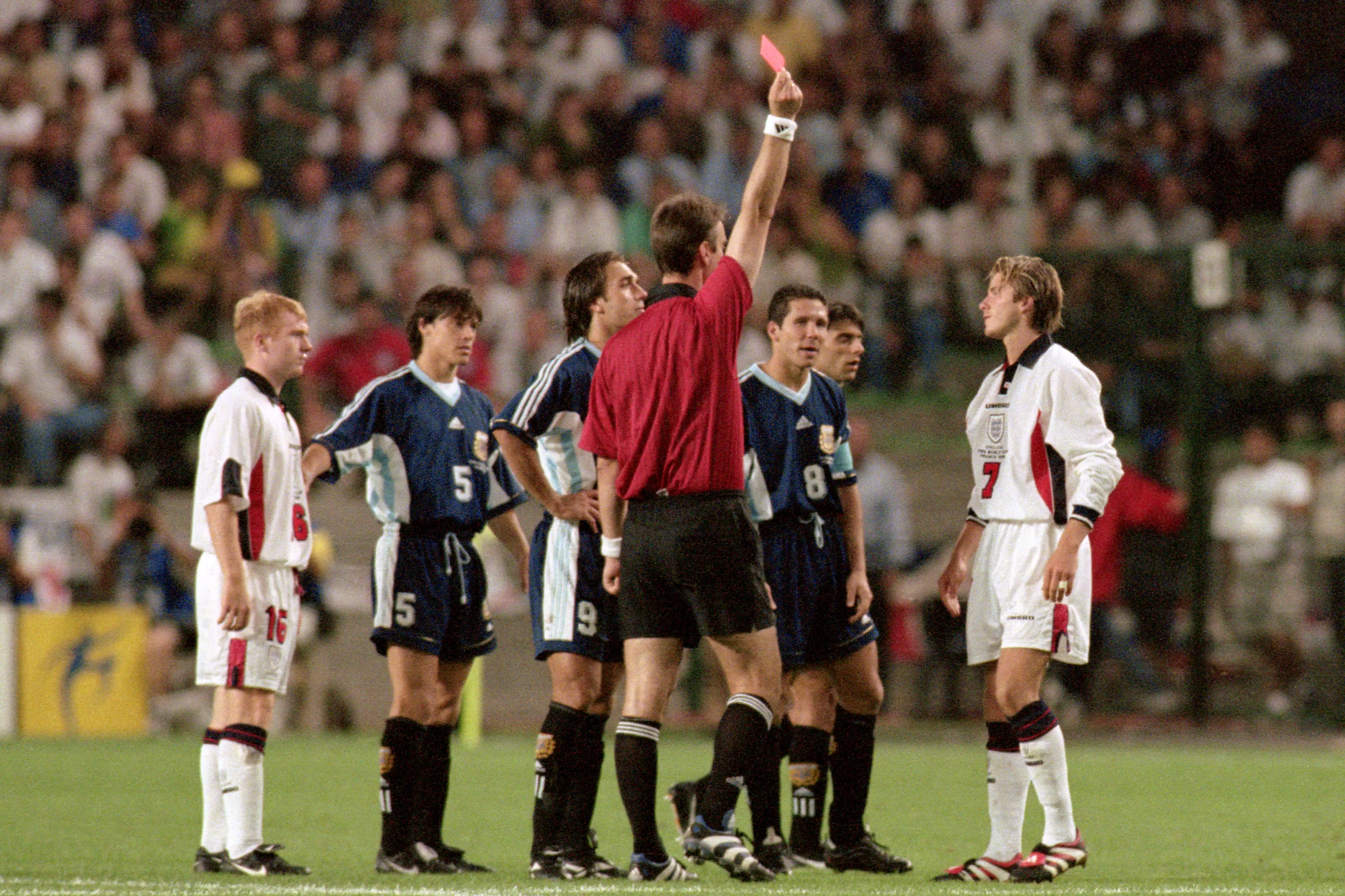 Beckham's altercation with Simeone that led to the red card. Image: PA Images