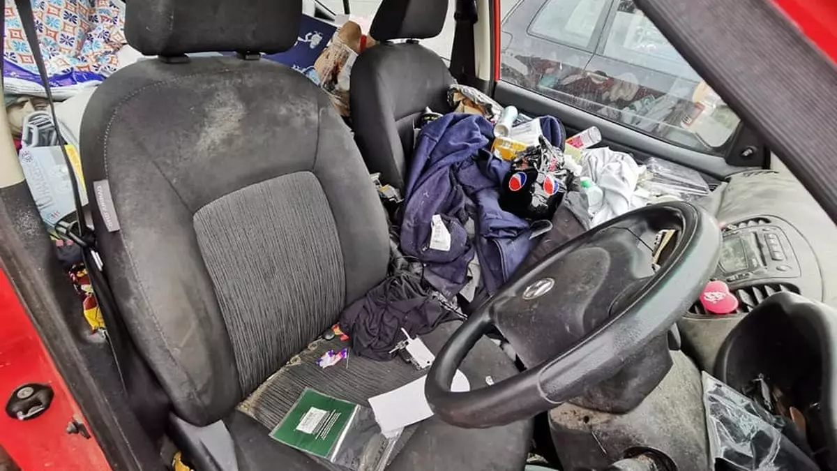 Garage Worker Refused To Give Car MOT Because It Was So Filthy
