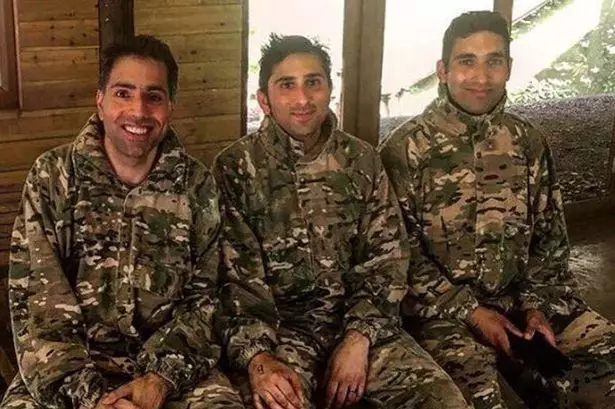 Gogglebox's Siddiqui Brothers' ISIS Joke Backfires As They're Investigated By Police