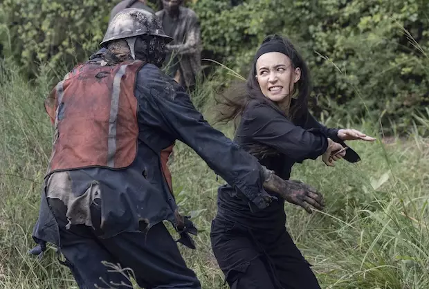 Rosita Espinosa (played by Christian Serratos) taking on the dead (
