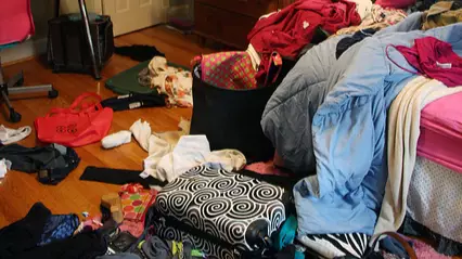 Mum Threatens To Evict Daughter From Her Room Because It's A Mess