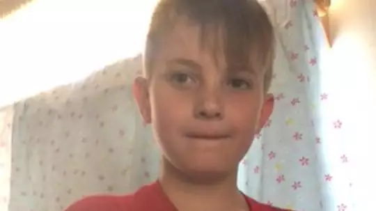 Young Boy Accidentally Wears Very Rude T-Shirt To School After Embarrassing Mix-Up