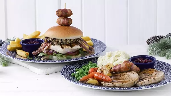 JD Wetherspoon Christmas Menu 2019 Includes A Pigs In Blankets Burger