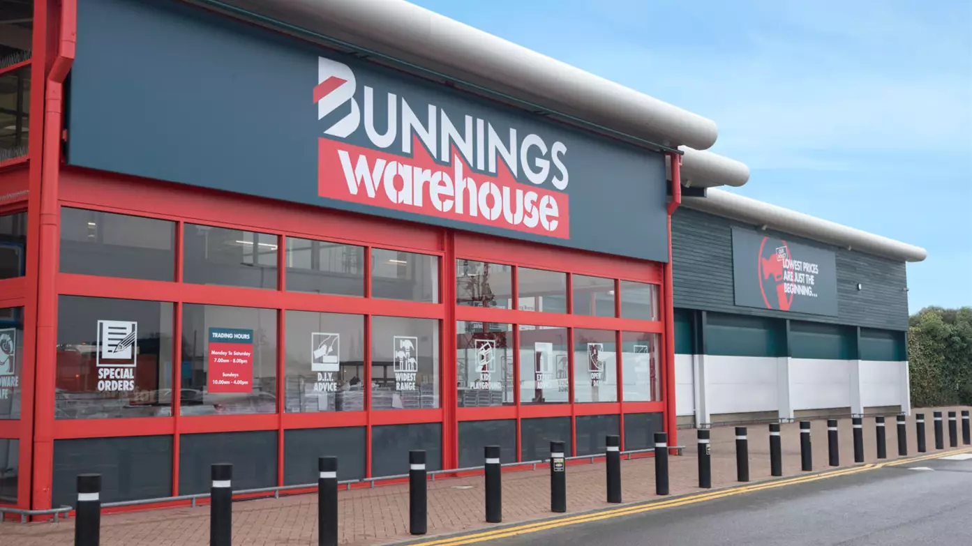 Bunnings Begs To Stay Open In Victoria During Lockdown Because It's 'Essential'