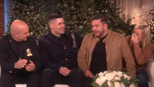 ​Ellen Reunites Brits With NYC Cops Who Found Engagement Ring Lost Down Grid