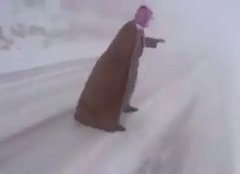 Watch This Guy Skid On Ice As Saudi Arabia Experiences Random Snowstorm