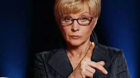 'Weakest Link' Reboot Confirmed With Jane Lynch Replacing Anne Robinson