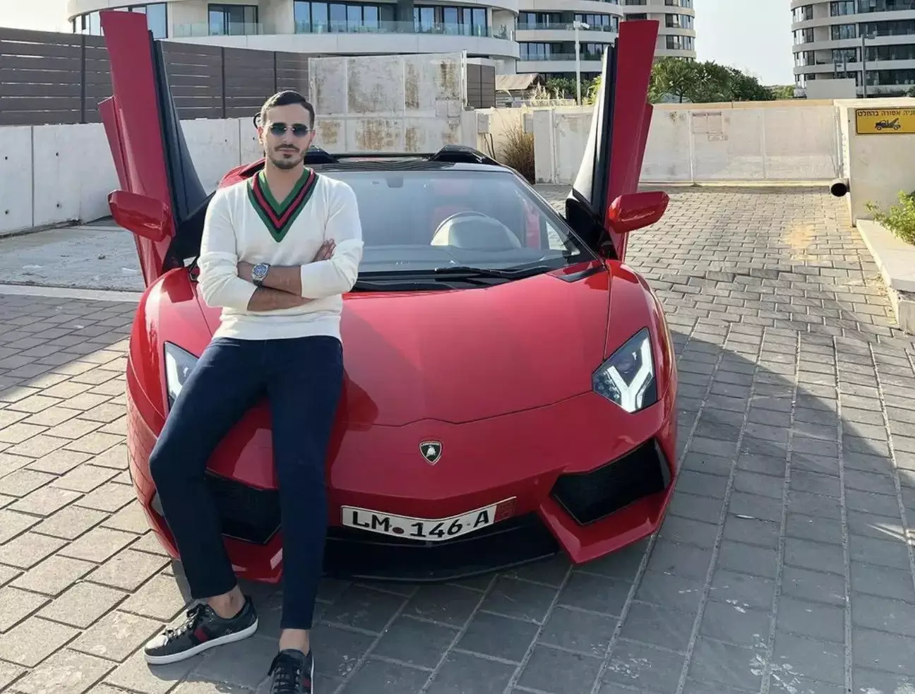 Instagram/@simon_leviev_official