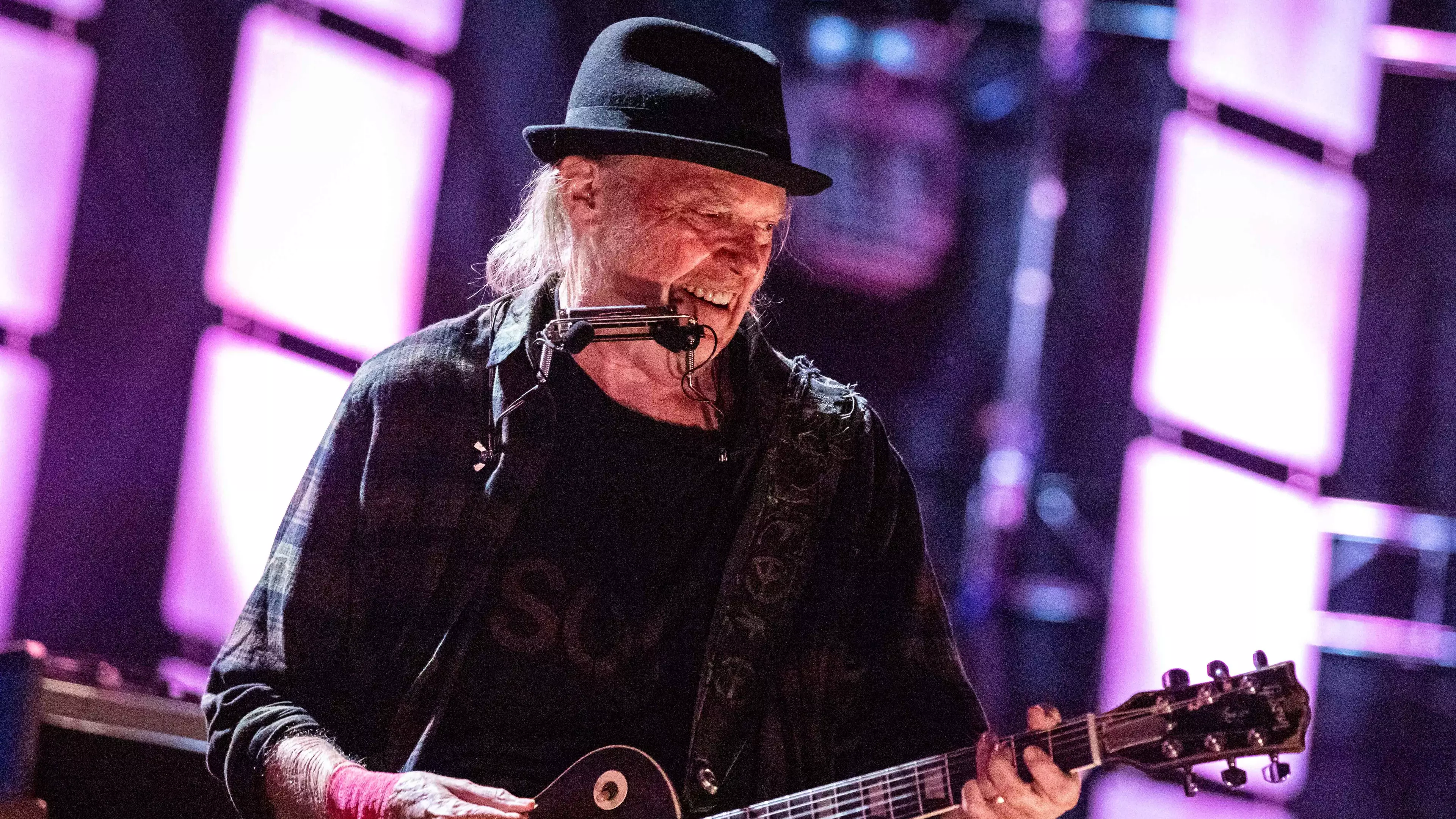Neil Young Sues Trump Campaign For Using His Music At Rallies