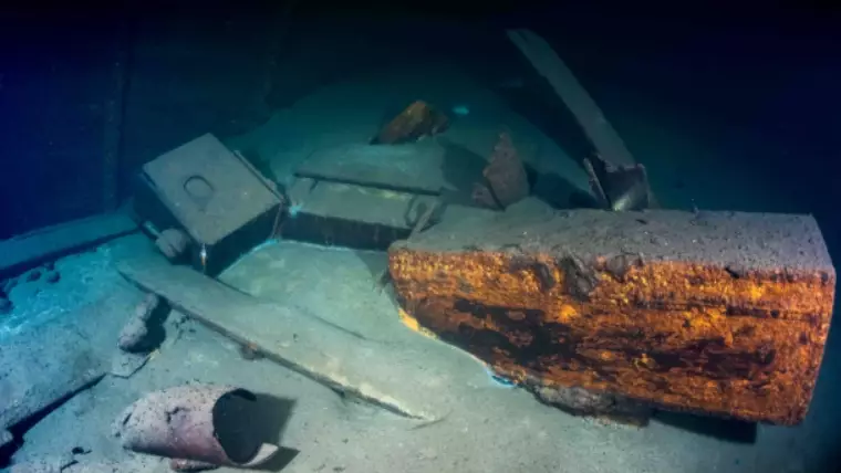 Divers Find Sunken Nazi Ship That Could Contain Lost £250m Amber Room Gold