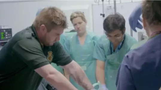 A&E Medics Hold Dying Woman's Hand So She Isn't Alone In Her Last Moments