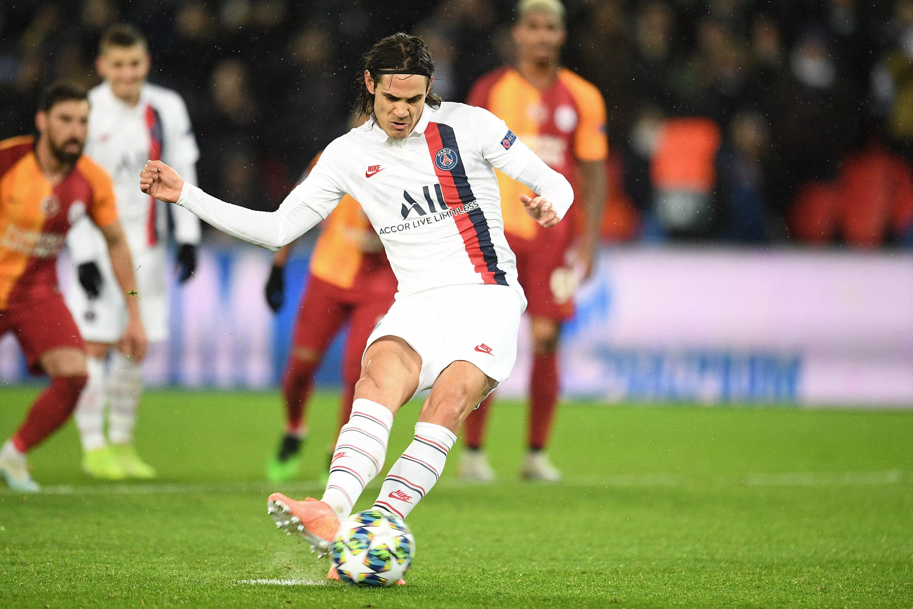 Edinson Cavani is also part of the most valuable free agent XI