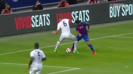 WATCH: Luis Suarez Scores Cheeky Solo Effort Against Leicester