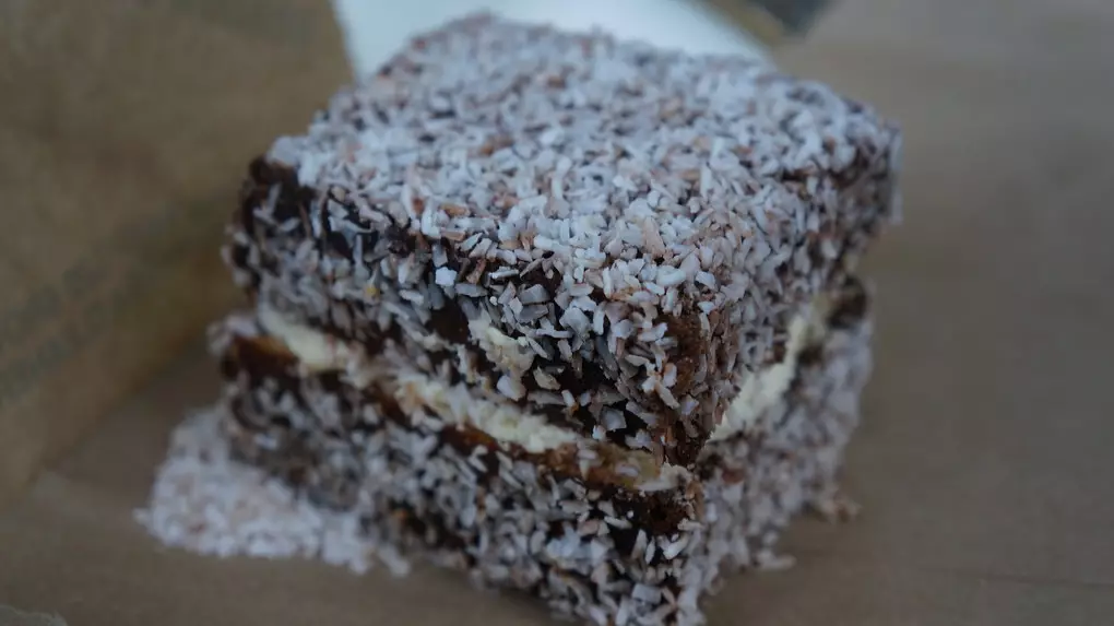 Woman Dies During Lamington-Eating Contest On Australia Day