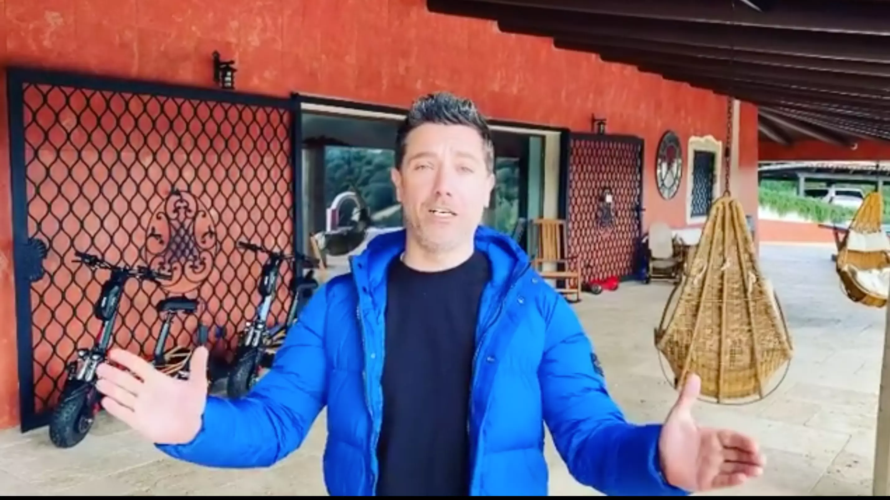 People Are Losing It Over Gino D'Acampo's Pronunciation Of TikTok