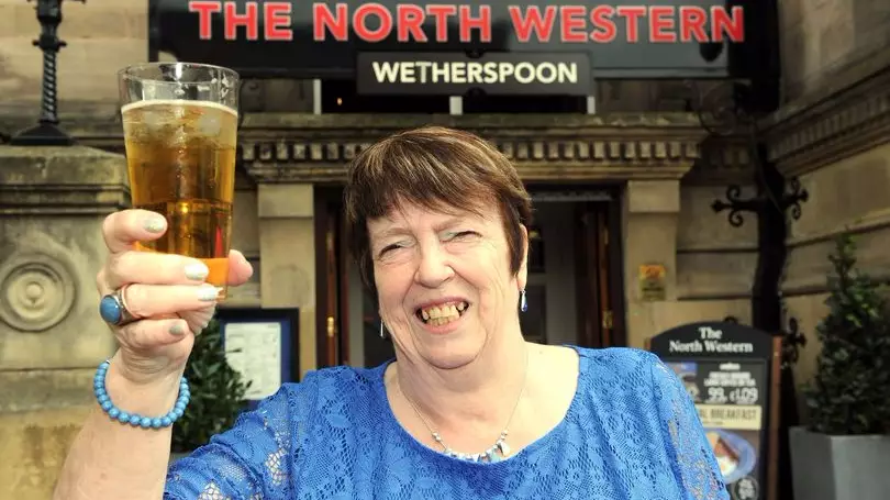 Meet The Pensioner Who's Visited Over A Thousand Wetherspoons
