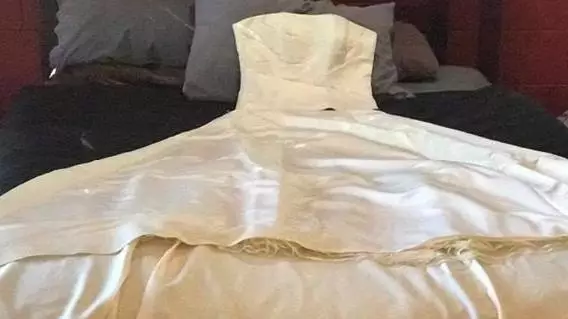 Aussie Bloke Tries To Sell Ex-Wife’s Wedding Dress For Fishing Gear And Beer