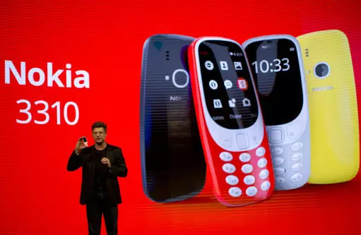 Tech-Heads Have Discovered The Nokia 3310 Has A Huge Design Flaw 
