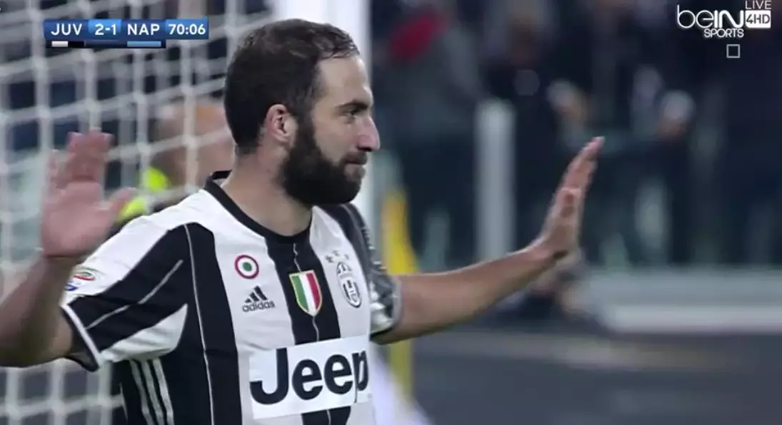 WATCH: Gonzalo Higuain Scores The Winner Against Former Club Napoli