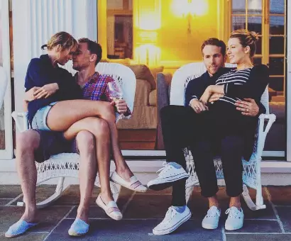 Ryan Reynolds' Face Next To Taylor Swift And Tom Hiddleston Sums Up How We Feel