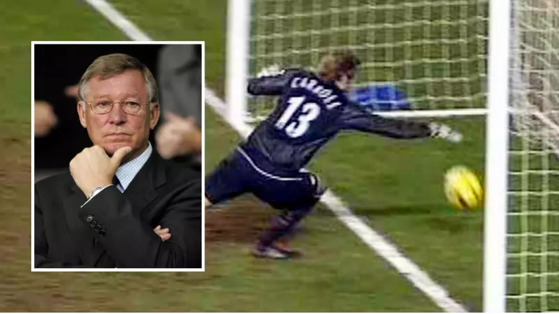 Sir Alex Ferguson's Surprising Reaction To Roy Carroll's Infamous Mistake Against Tottenham 