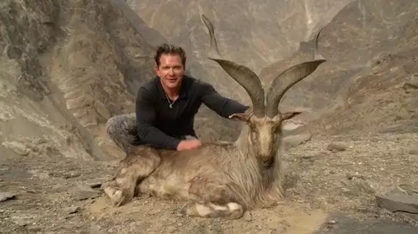 Hunter Poses Next To Corpse Of Rare Screw-Horn Goat He Paid £85,000 To Kill