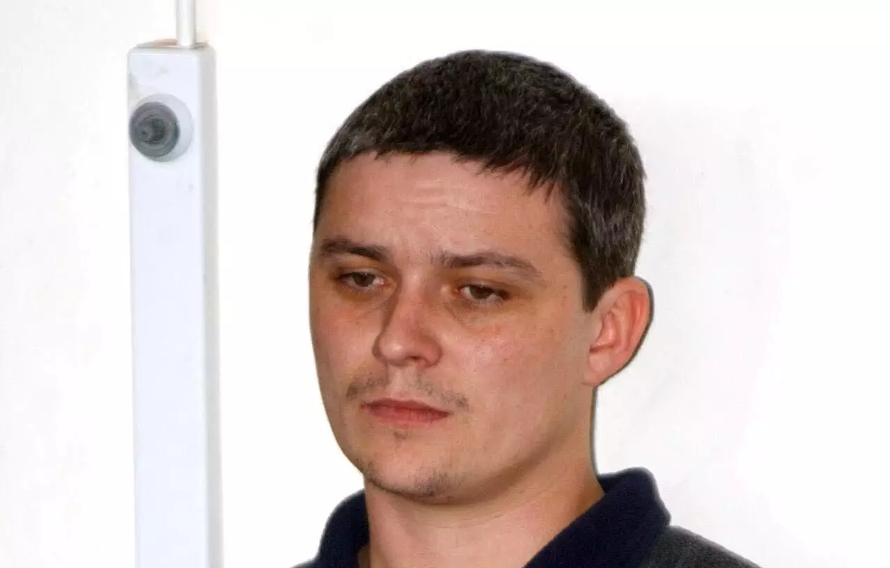 Ian Huntley 'Wants A Sex Change So He Can Move To Woman's Prison'