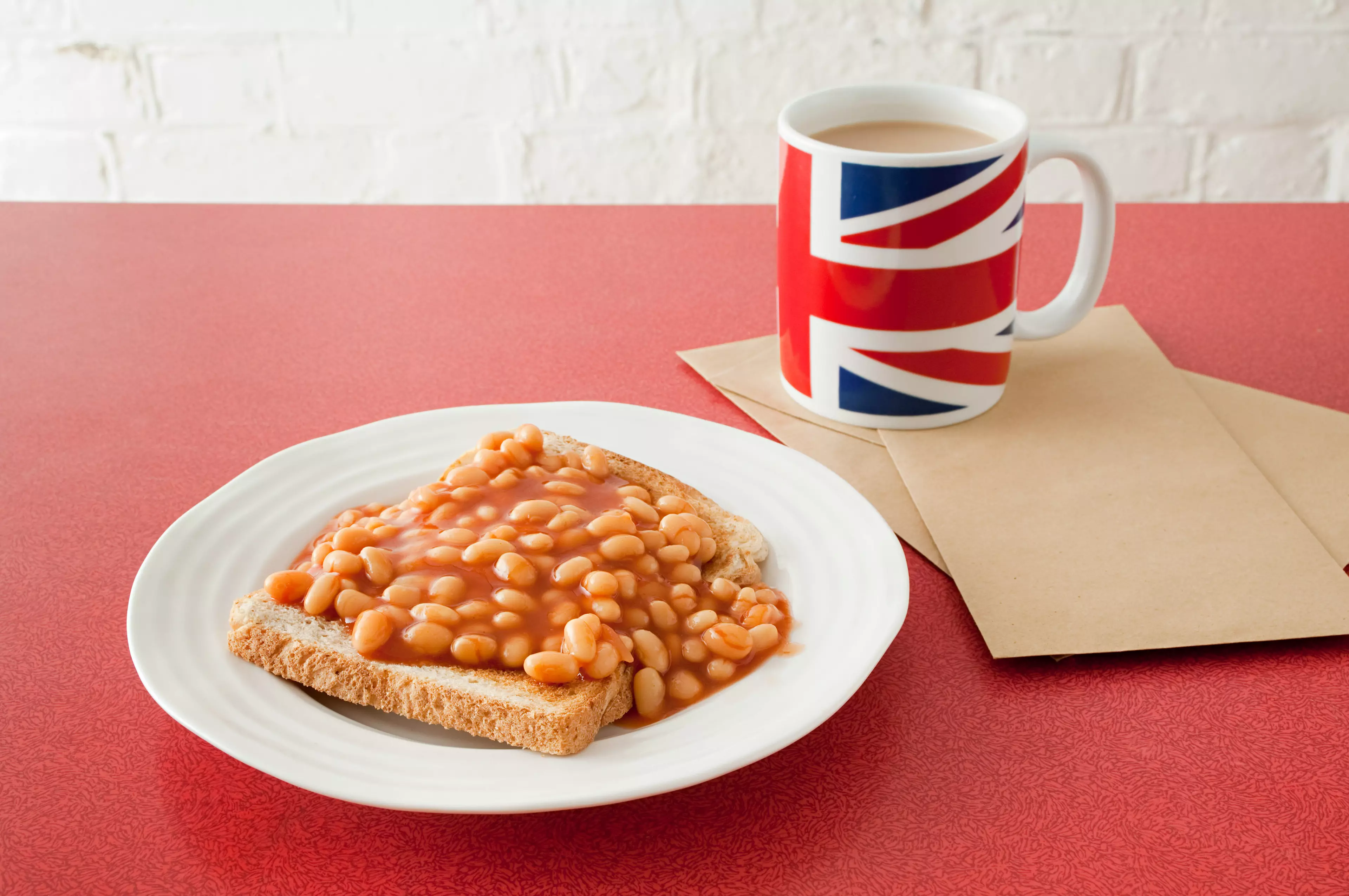 This is how a proper patriot has their beans on toast.
