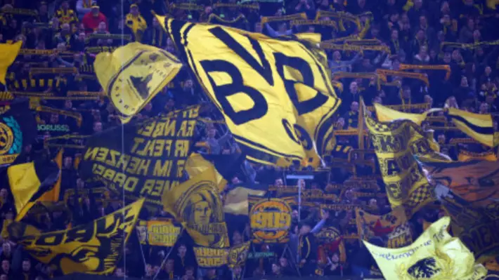 Barcelona Striker Completes Move To Borussia Dortmund