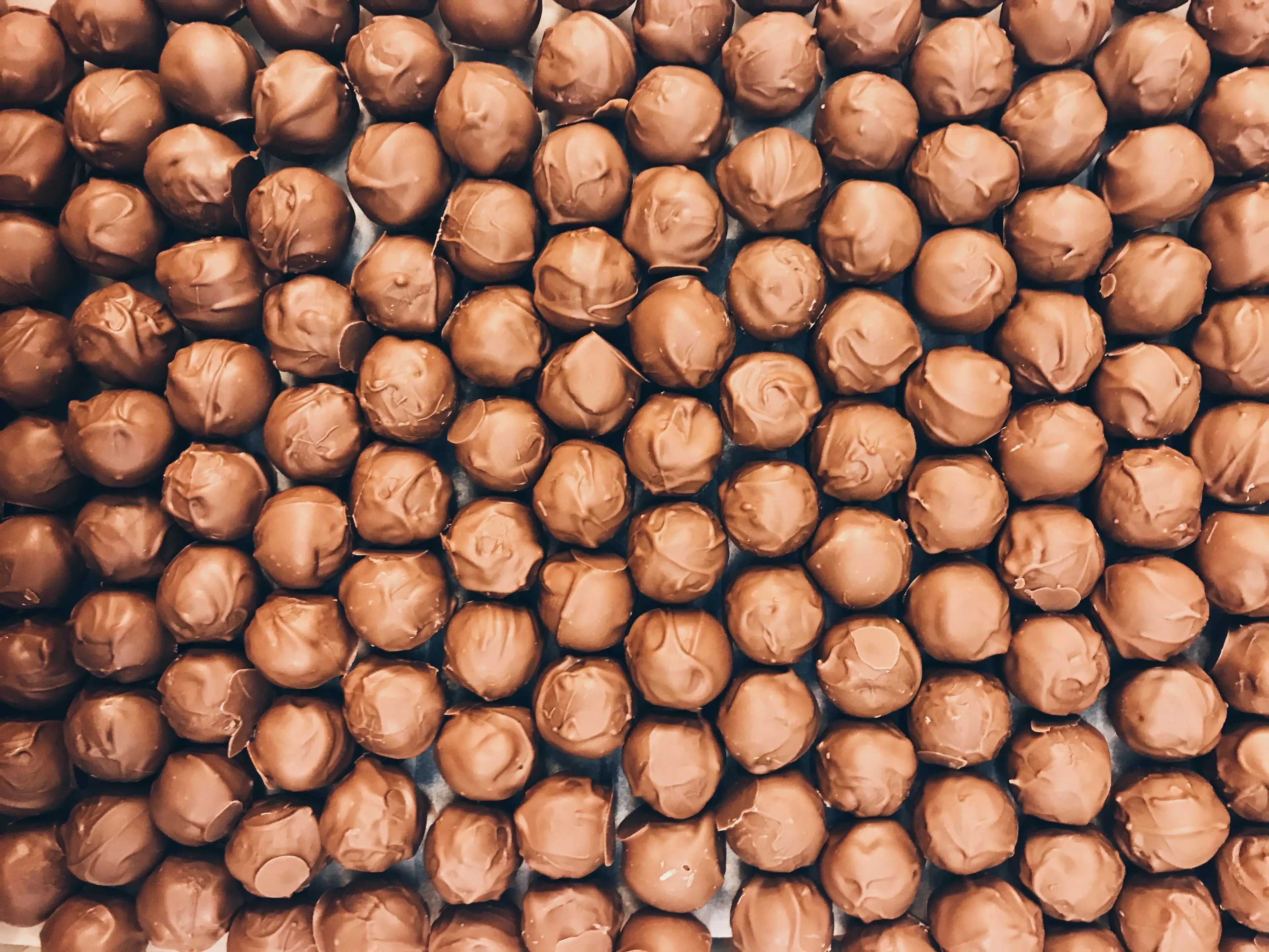 We're ready to stuff our faces with chocolate truffles this Christmas (stock image, Unsplash)