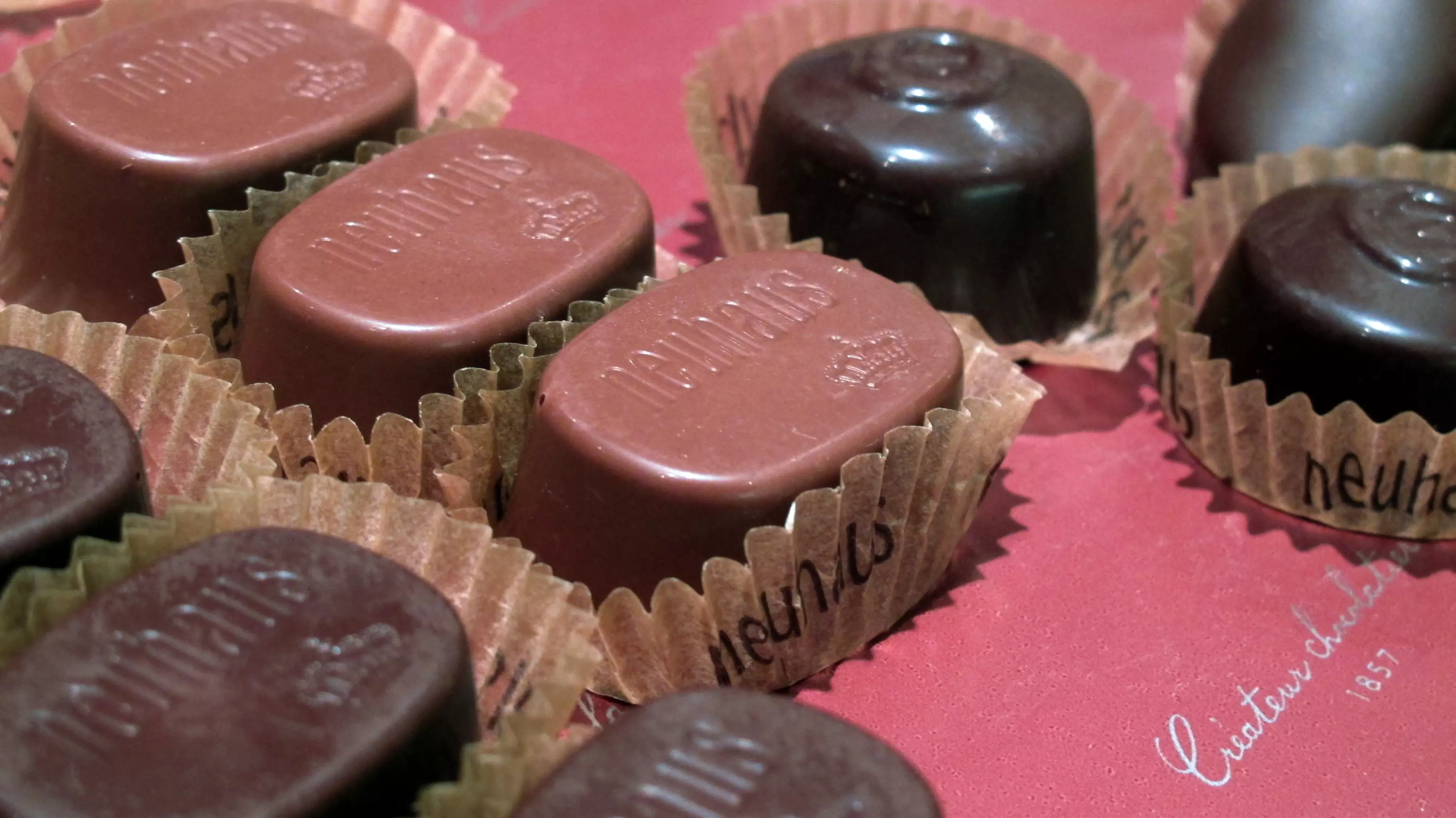 This Factory Near Brussels Lets You Gorge On All-You-Can-Eat ​Chocolate Samples