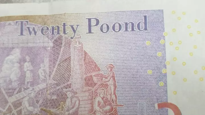 Fraudsters Try To Trick Shop Workers With Fake 'Twenty Poond' Notes