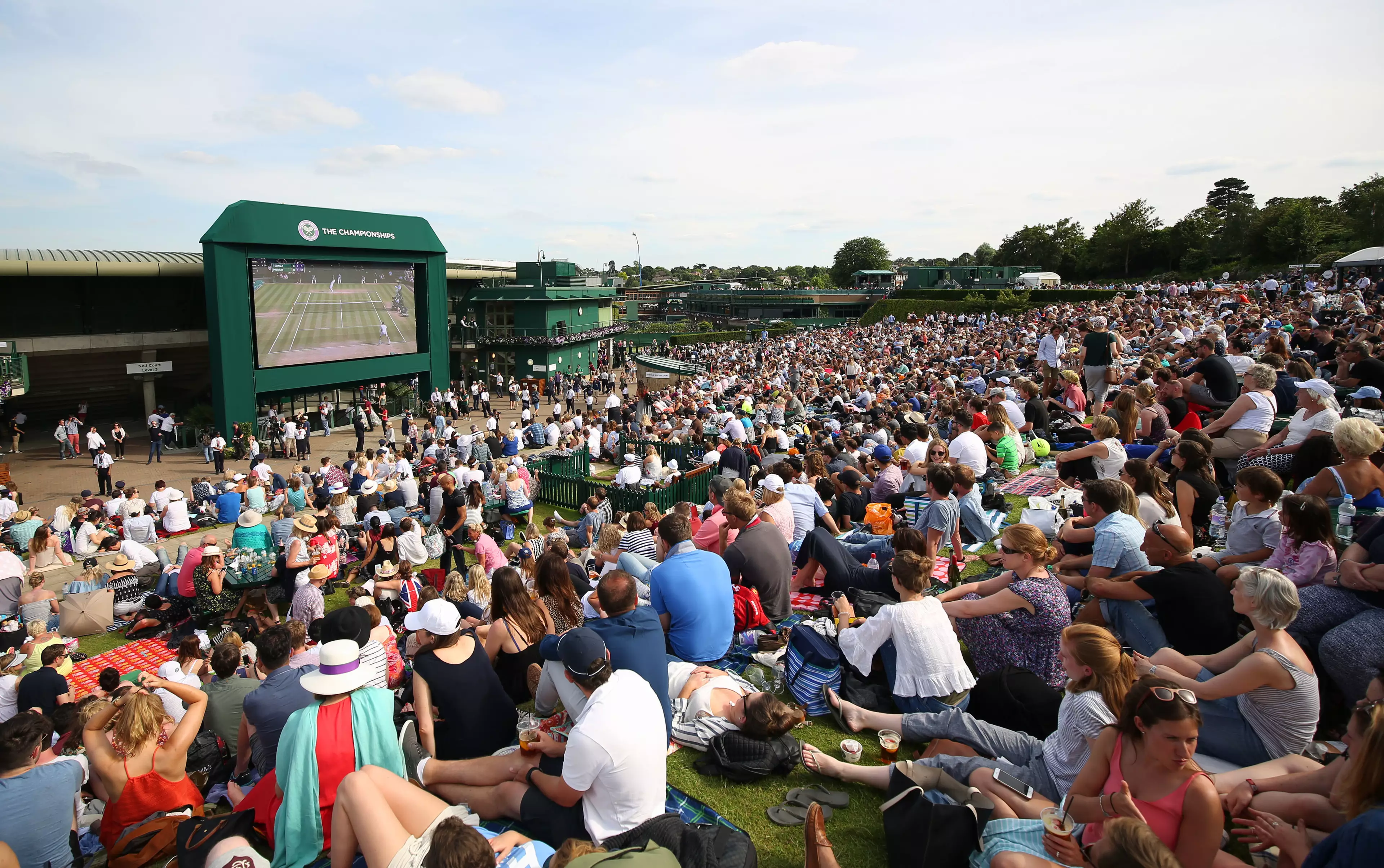 Crowds now often flock to Henman Hill to watch Murray. Image: PA Images