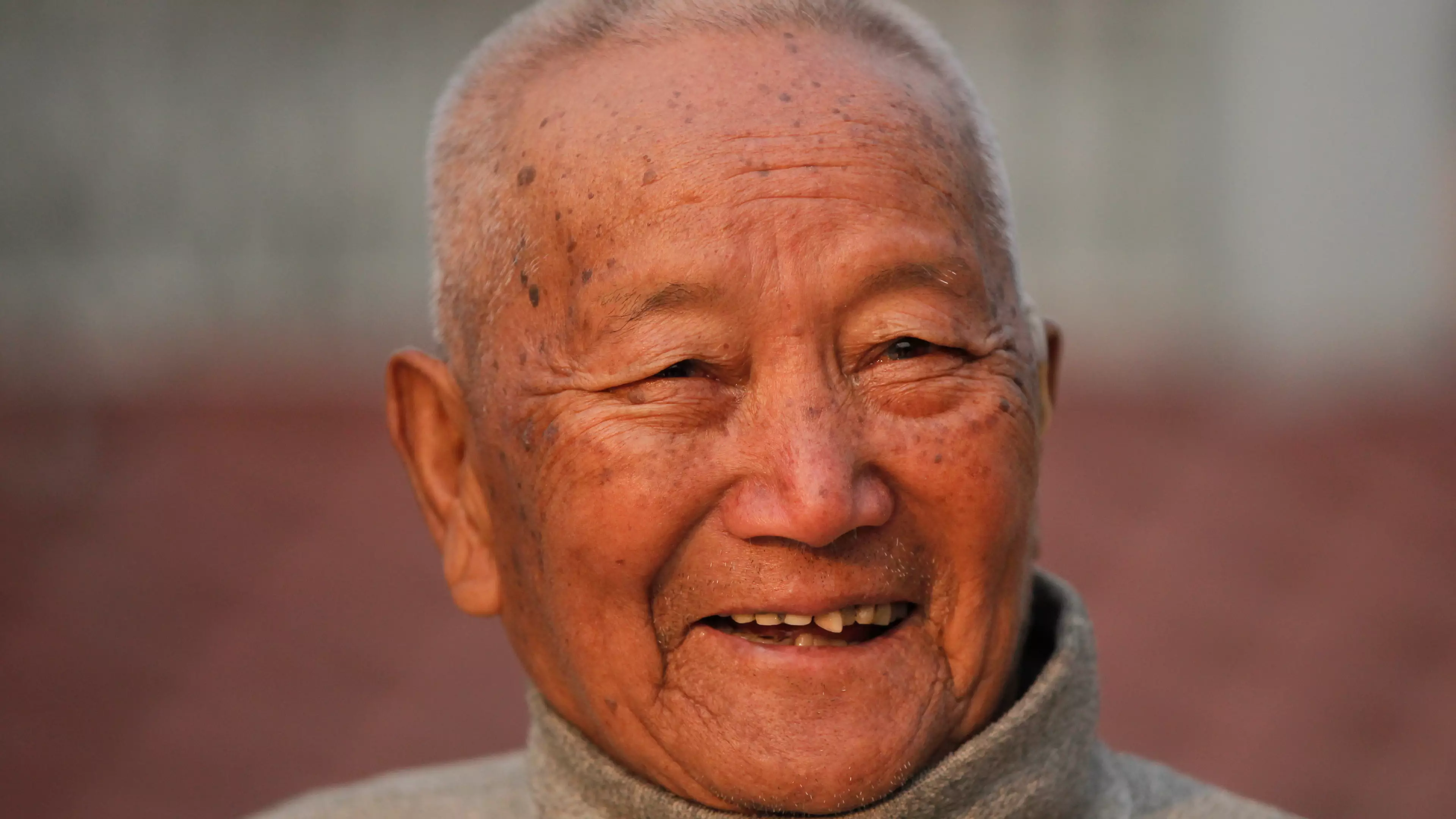 Pensioner Attempting To Become Oldest Person To Climb Everest Dies 