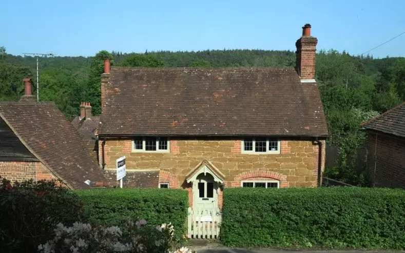 Honeysuckle Cottage was the inspiration behind Iris' home.