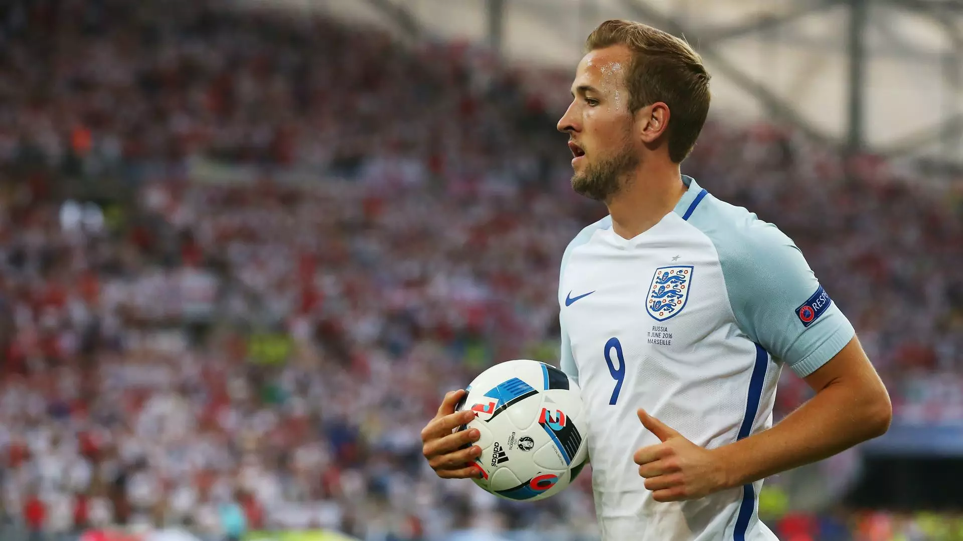 Nobody Can Understand Why Harry Kane Is Taking Corners For England