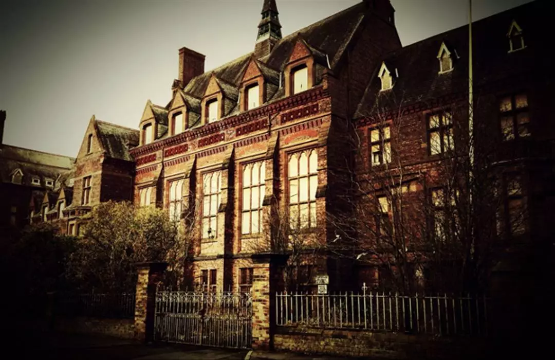 You Can Now Tour A Creepy Abandoned Hospital Named One Of UK's Most Haunted Sites In Time For Halloween