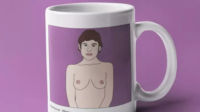 ​Louis Theroux Reacts To Bizarre Mug Of Him With Breasts