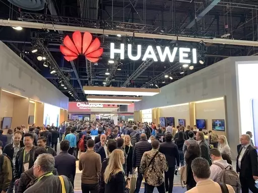 Attendees at the Consumer Electronics Show (CES) in Las Vegas.