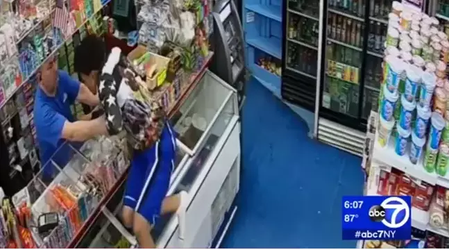 A local bodega owner tried to help the child to escape the killers.