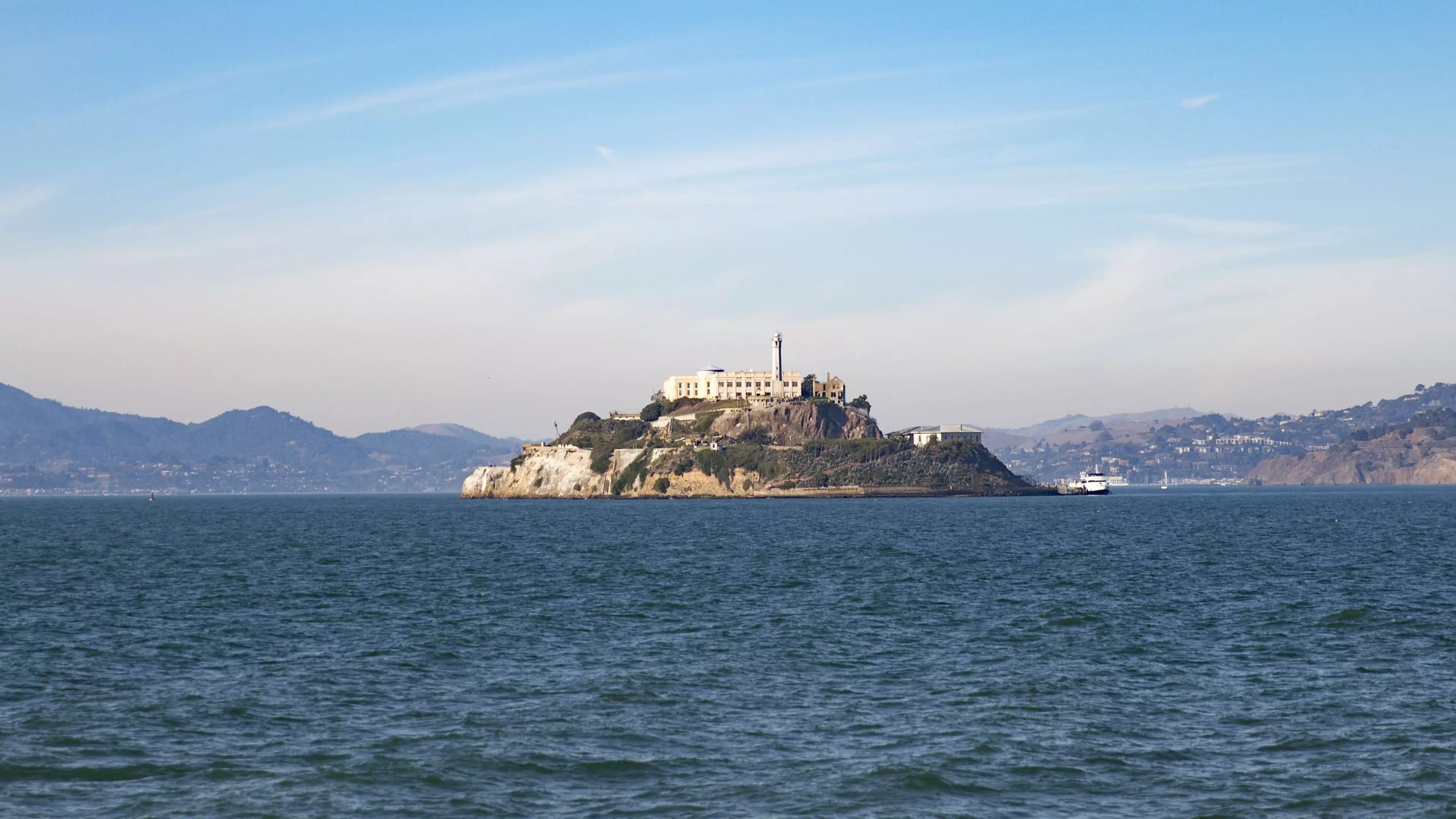 Man Who Allegedly Escaped Alcatraz Sends Letter To FBI Saying He Survived 