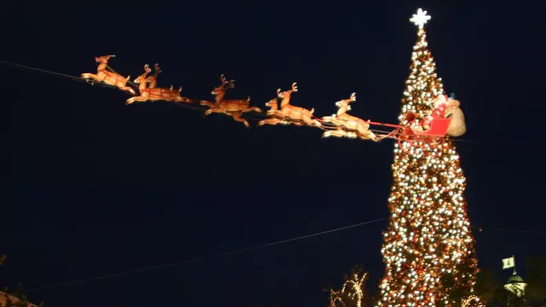 You Can Follow Santa's Journey With A GPS Tracking App This Christmas