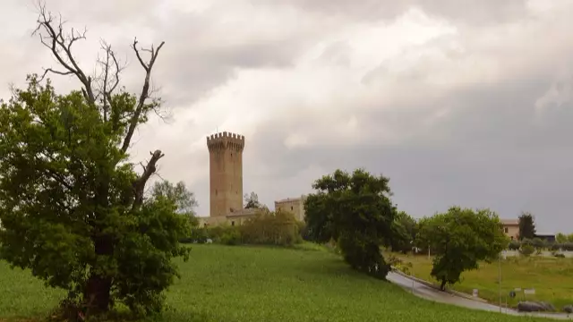 Where Do I Sign? Italy Is Giving Away Castles For Free