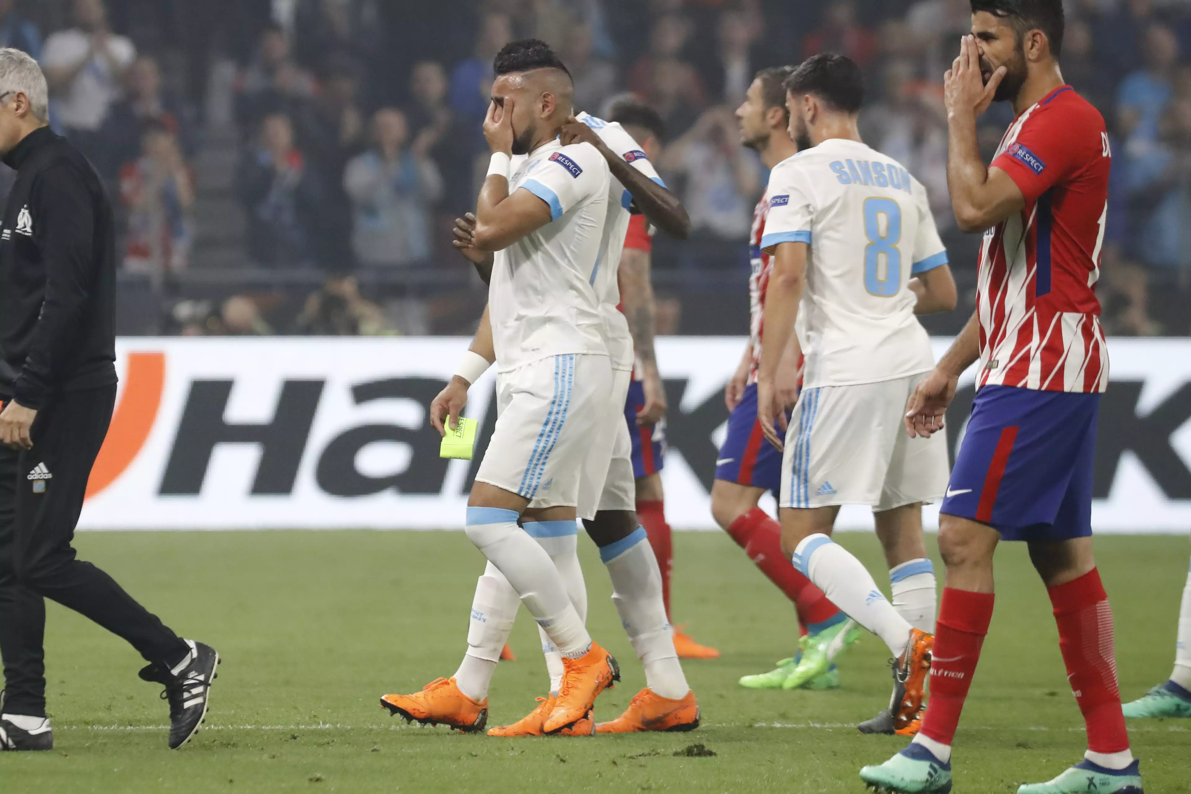 Payet leaves the field in tears. Image: PA
