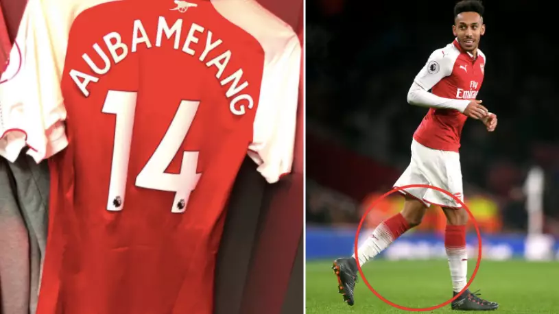 Everbody Noticed The Same Thing About Pierre-Emerick Aubameyang's Dressing Room Picture Before Kick-Off