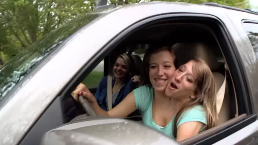 Conjoined Twin Sisters Explain How They Drive A Car