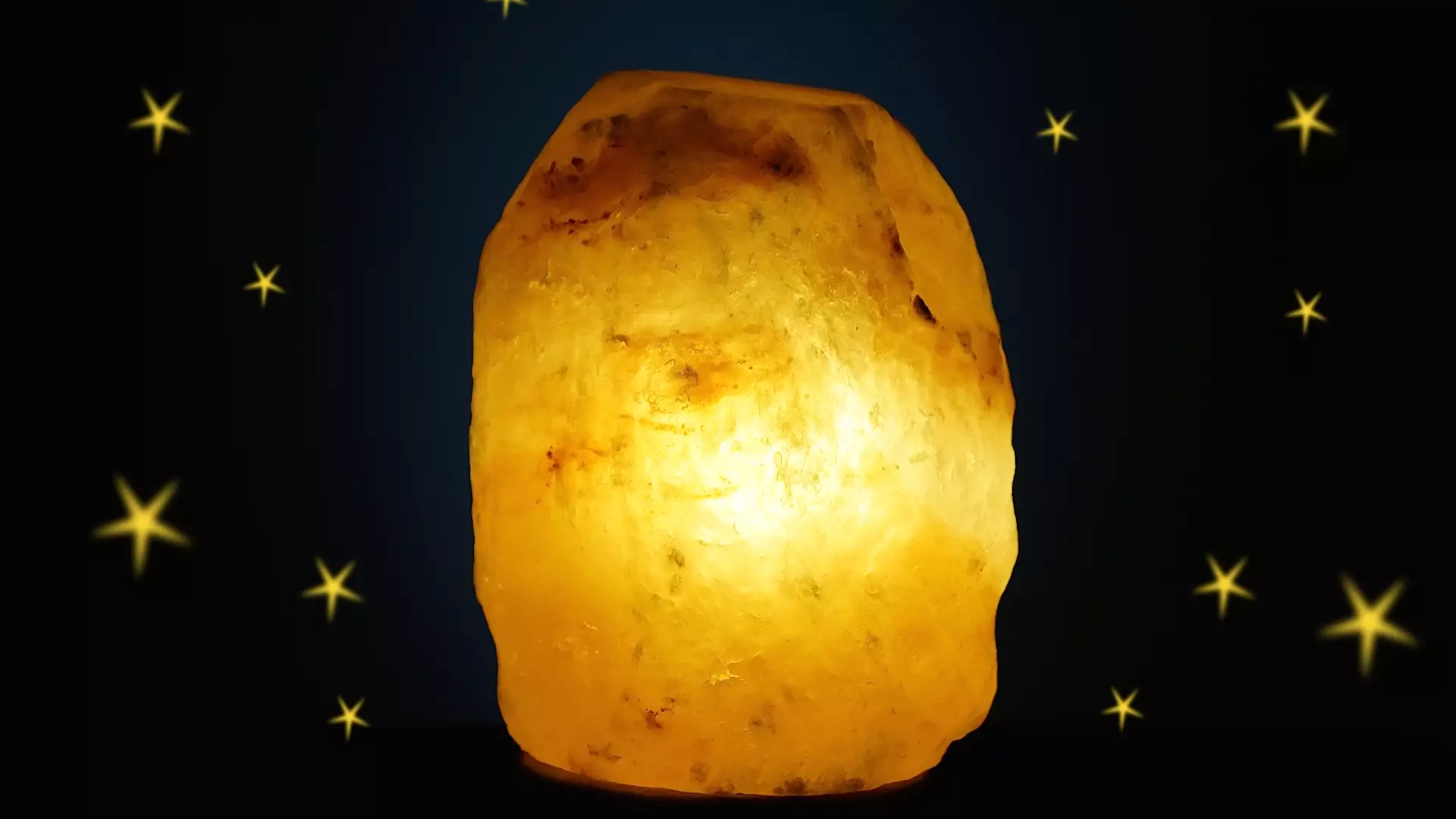 Woman Rinses Her Salt Lamp In The Sink And It Dissolves